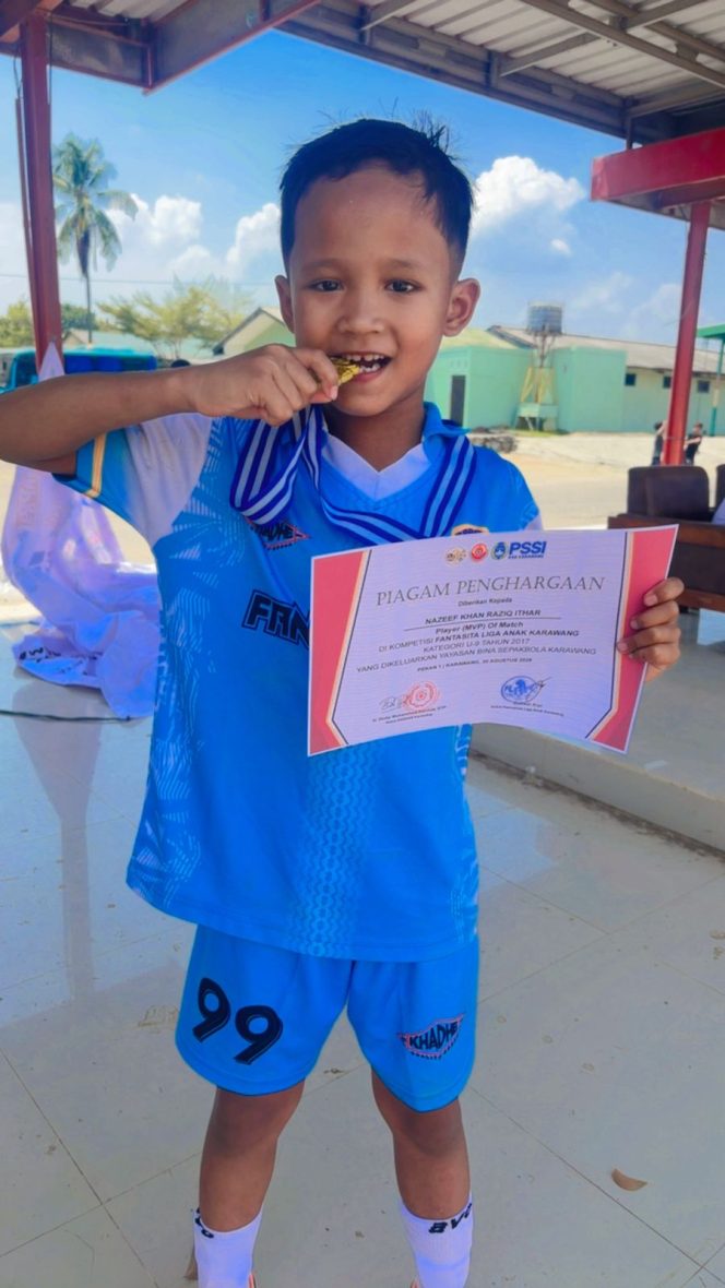 
					Wakil Ketua I DPRD Karawang Apresiasi Prestasi Nazeef, Dorong Pembinaan Sepak Bola Usia Dini